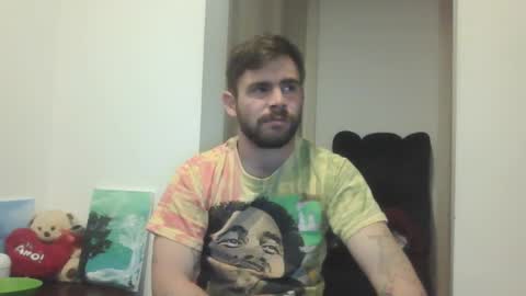 Snapshot of ragnor_vex chatting on January 20, 11:21 pm Ragnor vex online show from January 20, 11:21 pm