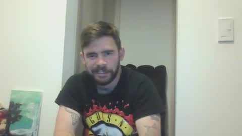 Snapshot of ragnor_vex chatting on January 23, 11:05 pm Ragnor vex online show from January 23, 11:05 pm