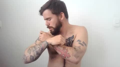 Snapshot of ragnor_vex chatting on February 27, 2:54 pm Ragnor vex online show from February 27, 2:54 pm