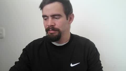 Snapshot of ragnor_vex chatting on March 10, 1:32 pm Ragnor vex online show from March 10, 1:32 pm