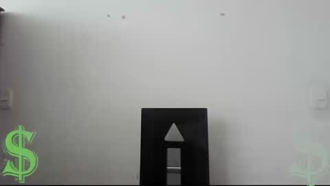 Snapshot of ragnor_vex chatting on September 8, 2:49 pm Ragnor vex online show from September 8, 2:49 pm