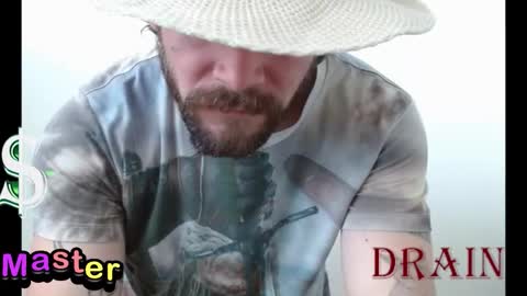 Snapshot of ragnor_vex chatting on September 26, 2:43 pm Ragnor vex online show from September 26, 2:43 pm