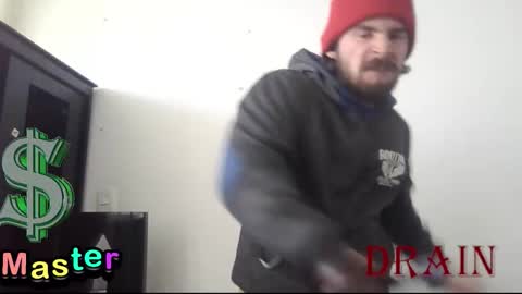 Snapshot of ragnor_vex chatting on October 17, 2:08 pm Ragnor vex online show from October 17, 2:08 pm