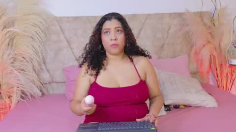 Snapshot of raichel_rosse chatting on April 15, 9:59 pm raichel_rosse online show from April 15, 9:59 pm
