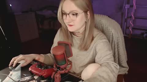 Kate online show from February 1, 2:37 pm