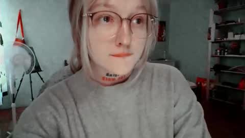 Kate online show from March 29, 11:21 am