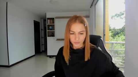 Snapshot of rainbow_jenny chatting on February 15, 10:31 pm Jennyindependent model . online show from February 15, 10:31 pm