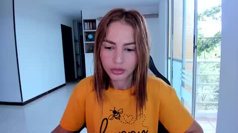 Snapshot of rainbow_jenny chatting on March 2, 7:23 pm Jennyindependent model . online show from March 2, 7:23 pm