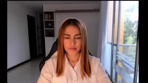 Snapshot of rainbow_jenny chatting on September 14, 8:52 pm Jennyindependent model . online show from September 14, 8:52 pm