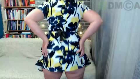 rainbowladyy online show from December 23, 2:53 am