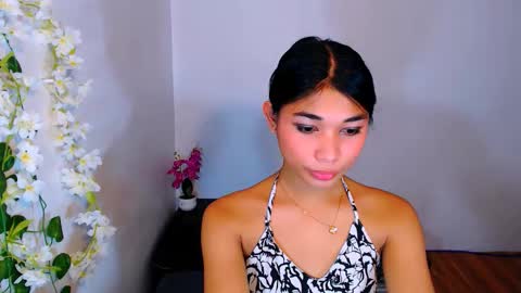 Snapshot of raindrizzle1706 chatting on November 20, 6:02 am raindrizzle1706 online show from November 20, 6:02 am