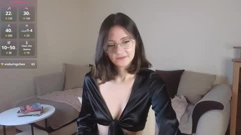 rainybella online show from October 15, 7:30 am