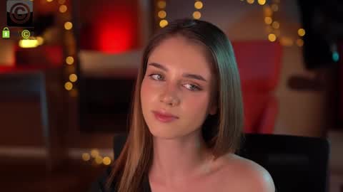 Raisa online show from January 11, 5:51 pm