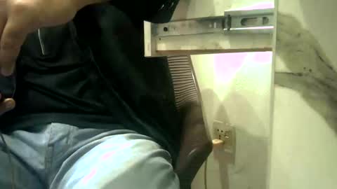 Snapshot of rakulgee12 chatting on February 14, 7:27 am rakulgee1 online show from February 14, 7:27 am