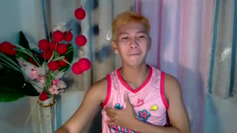 ralfhuge24 online show from December 5, 7:21 pm