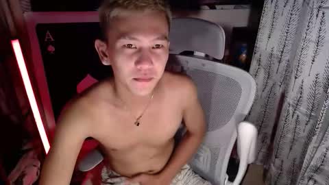 ralfhuge24 online show from March 30, 1:23 pm