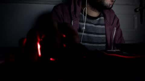 Snapshot of ramirolove3 chatting on December 13, 11:10 pm ramirolove3 online show from December 13, 11:10 pm