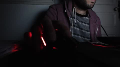 Snapshot of ramirolove3 chatting on December 16, 12:15 am ramirolove3 online show from December 16, 12:15 am