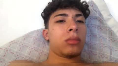 Snapshot of ramiroo2312 chatting on February 23, 7:38 pm ramiroo2312 online show from February 23, 7:38 pm