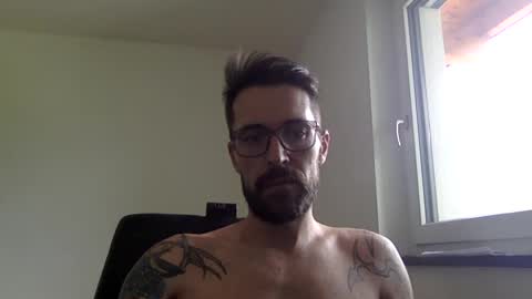 ramler0815 online show from June 18, 12:31 pm