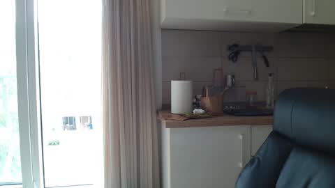 Ramon online show from November 6, 9:32 am