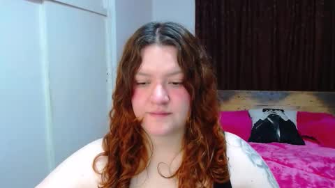 Snapshot of ramona15 chatting on January 7, 11:18 pm Ramona online show from January 7, 11:18 pm