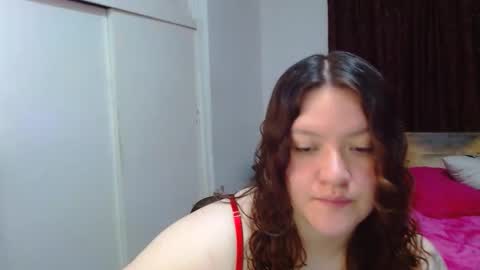 Snapshot of ramona15 chatting on February 23, 10:51 pm Ramona online show from February 23, 10:51 pm