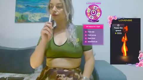 Kim-Hot-Girl online show from June 23, 8:18 pm