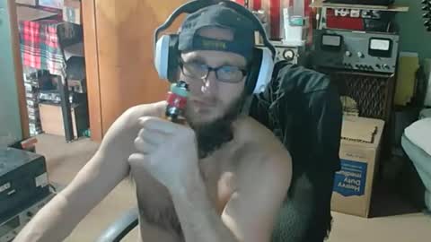 Randall online show from April 12, 9:20 pm