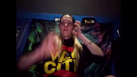 Snapshot of randcandy77 chatting on March 2, 2:51 am Randcandy77 online show from March 2, 2:51 am