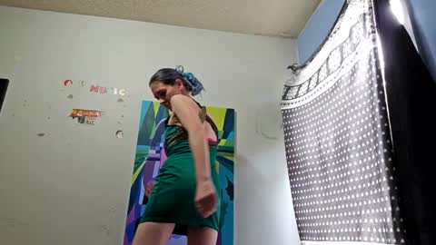 Snapshot of randcandy77 chatting on October 2, 9:55 pm Randcandy77 online show from October 2, 9:55 pm