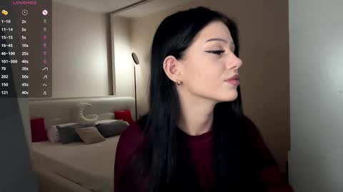 Snapshot of randiburt_ chatting on February 12, 5:41 pm Luna online show from February 12, 5:41 pm