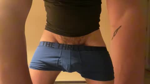 randomdude5950 online show from April 15, 1:23 am