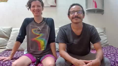 Snapshot of randomshuffle chatting on January 31, 8:43 pm MR DJ Randomshuffle friends playing with sexual energy live - OMG we are back online show from January 31, 8:43 pm