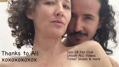 Snapshot of randomshuffle chatting on February 9, 6:26 pm MR DJ Randomshuffle friends playing with sexual energy live - OMG we are back online show from February 9, 6:26 pm