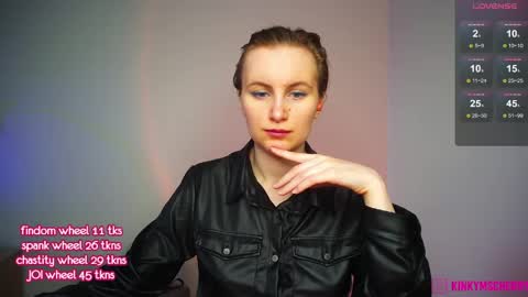Snapshot of randycherry chatting on March 22, 3:15 pm Cherry Miss Cherry online show from March 22, 3:15 pm
