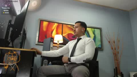 randylukehot online show from April 9, 9:42 pm