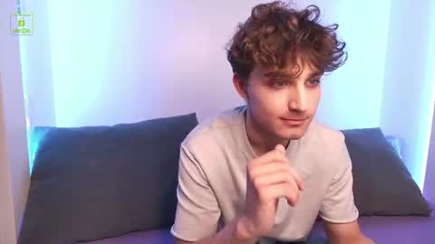 RICHARD online show from June 19, 3:16 pm