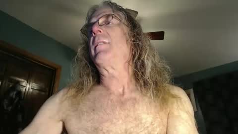 Snapshot of ranger510 chatting on February 10, 2:48 am Ranger510 online show from February 10, 2:48 am