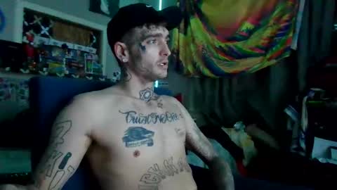 Snapshot of rannndyyy chatting on January 13, 12:09 am Randy online show from January 13, 12:09 am