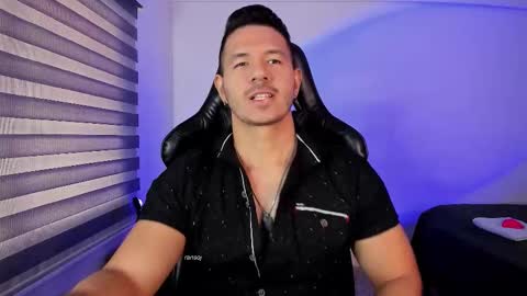 Jonas online show from November 7, 2:17 pm