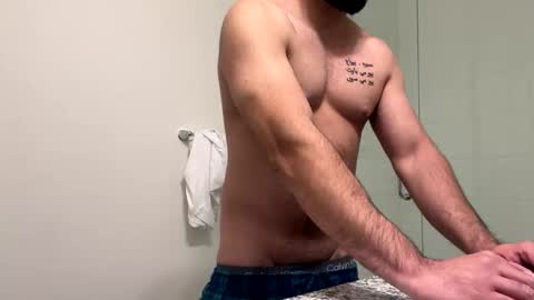 Snapshot of raptor8619 chatting on November 16, 4:29 am Cyrus the great online show from November 16, 4:29 am