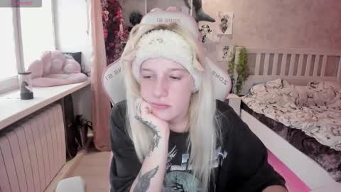 Rapunzel online show from October 5, 1:20 pm