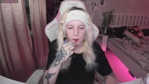 Rapunzel online show from November 13, 1:32 pm