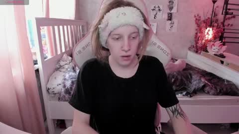 Rapunzel online show from April 6, 1:12 pm