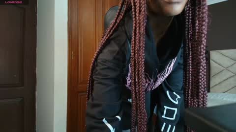 Raquel online show from January 30, 11:33 am