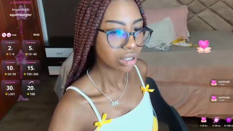 Raquel online show from March 5, 2:56 pm