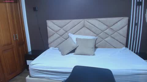 Raquel online show from November 11, 11:43 am