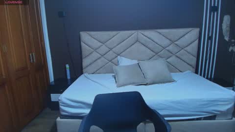 Raquel online show from November 21, 11:42 am