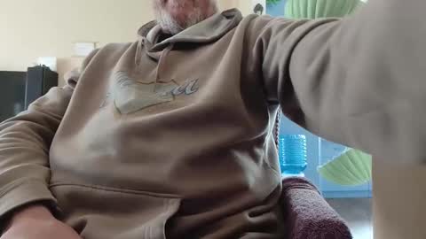 Snapshot of rarvet chatting on October 26, 12:05 am rarvet online show from October 26, 12:05 am